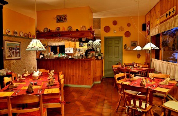 Auberge Le Lupin - Salle à manger Auberge Le Lupin - Salle à manger