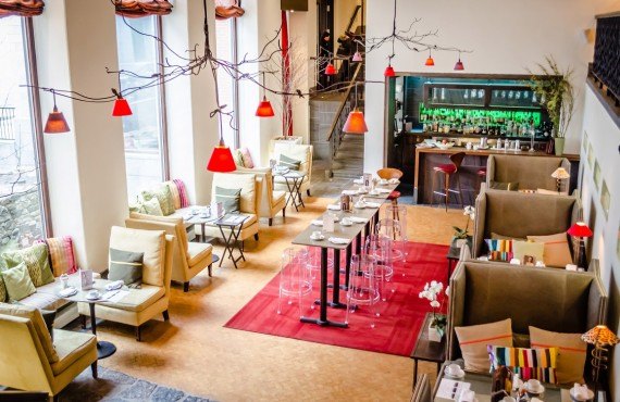 Le café-bar l'Artéfact Le café-bar l'Artéfact