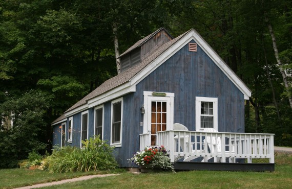5-christmas-farm-inn-cabin.jpg 5-christmas-farm-inn-cabin.jpg