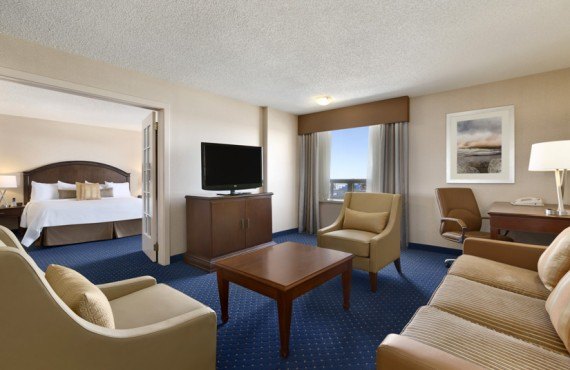 Coast Plaza Calgary - Suite avec Jacuzzi Coast Plaza Calgary - Suite avec Jacuzzi