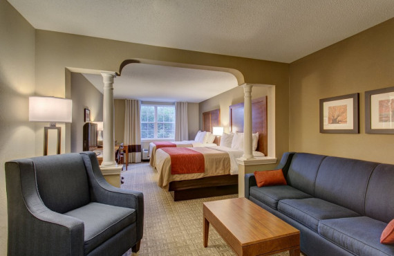 Suite 2 queen Suite 2 queen