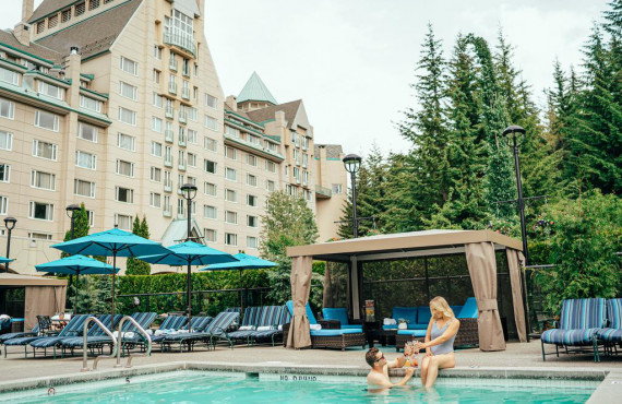 Outdoor swimming pool Outdoor swimming pool