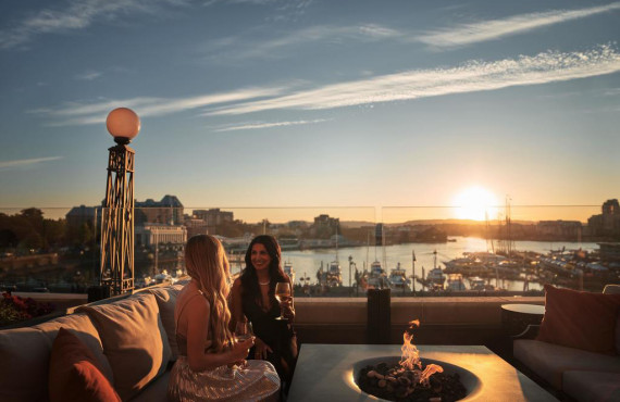 Vue depuis le toit de l'hôtel Vue depuis le toit de l'hôtel