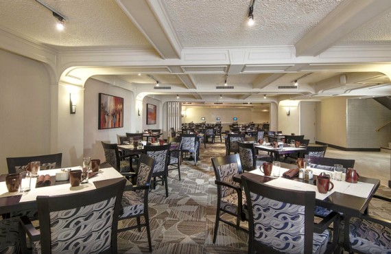 Hôtel Calgary International - Restaurant Global Hôtel Calgary International - Restaurant Global