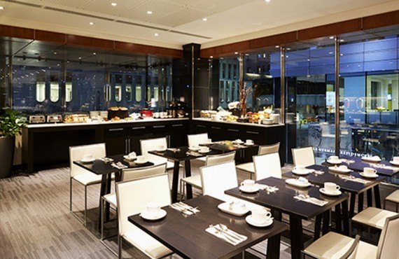 Hôtel Le Germain - Salle du Petit-déjeuner Hôtel Le Germain - Salle du Petit-déjeuner