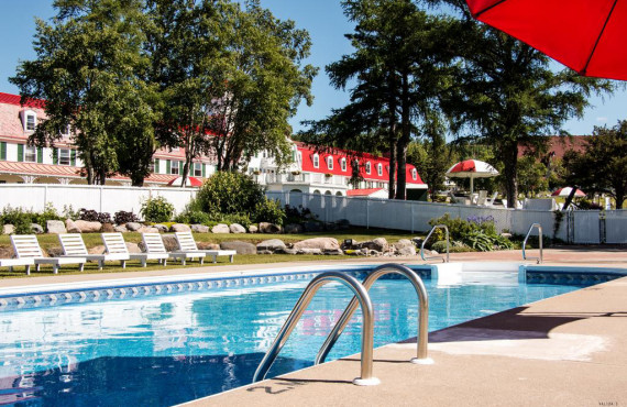 Outdoor swimming pool Outdoor swimming pool