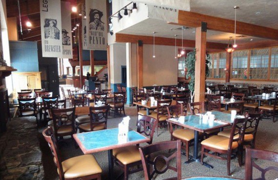 Lake Louise Inn - Legends Restaurant Lake Louise Inn - Legends Restaurant