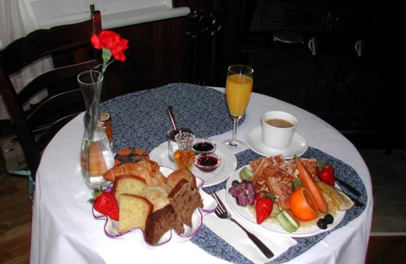 Maison sous les Pins - Repas Maison sous les Pins - Repas