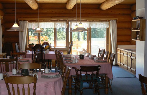5-nakiska-ranch-salle-manger 5-nakiska-ranch-salle-manger