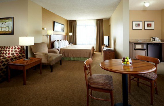 Quality Inn & Suites Aeroport - Suite Quality Inn & Suites Aeroport - Suite