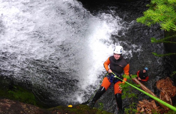 5a-initiaion-canyoning 5a-initiaion-canyoning