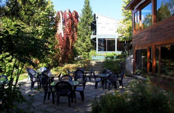 Auberge St-Mathieu du Lac - Terrasse Auberge St-Mathieu du Lac - Terrasse