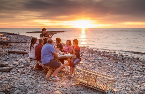 6-camping-cheticamp-cap-breton.jpg 6-camping-cheticamp-cap-breton.jpg