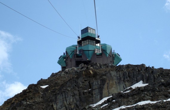8-camping-whistlers-telepherique 8-camping-whistlers-telepherique