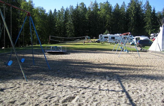 6-camping-williamson-lake 6-camping-williamson-lake