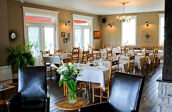 Gîte le Voyageur - Salle à manger Gîte le Voyageur - Salle à manger