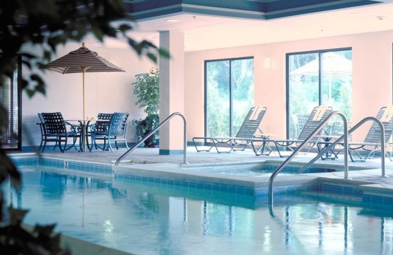 Piscine intérieure Piscine intérieure