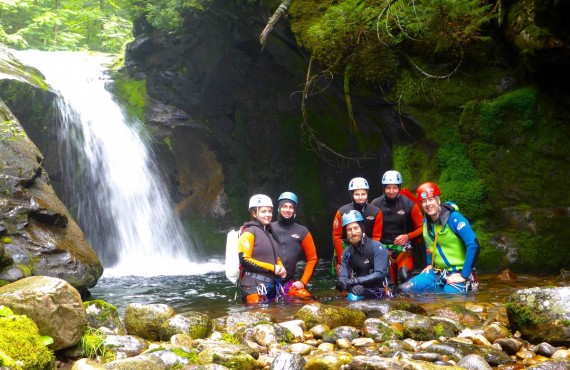 6-initiaion-canyoning 6-initiaion-canyoning