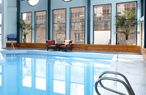 6-tonquin-inn-piscine 6-tonquin-inn-piscine