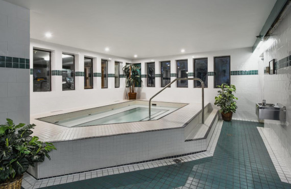 Hot tub Hot tub