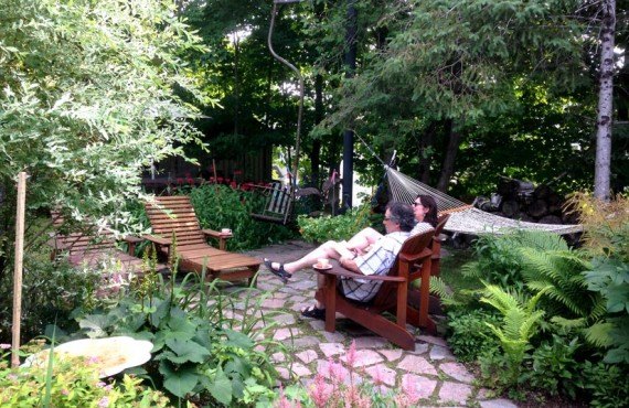 Auberge Le Lupin - jardin Auberge Le Lupin - jardin