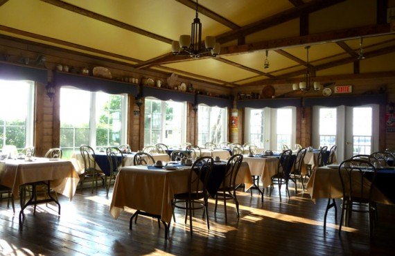 Auberge la Seigneurie des Monts - Salle à manger Auberge la Seigneurie des Monts - Salle à manger