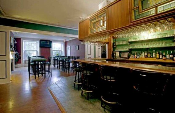 Comfort Inn & Suites - Bar Comfort Inn & Suites - Bar