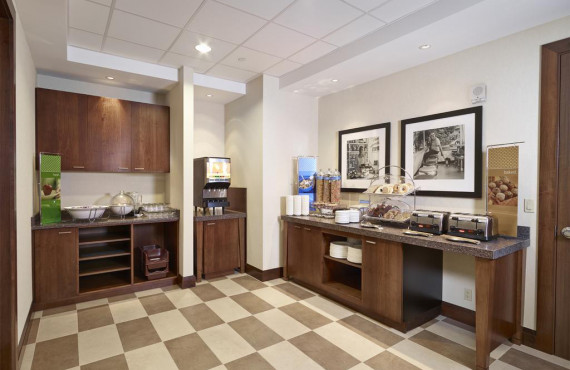 7-hampton-inn-downtown-halifax.jpg 7-hampton-inn-downtown-halifax.jpg
