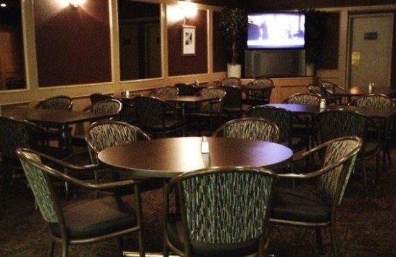 Heritage Inn Hotel - Parrot Lounge Cactus Heritage Inn Hotel - Parrot Lounge Cactus