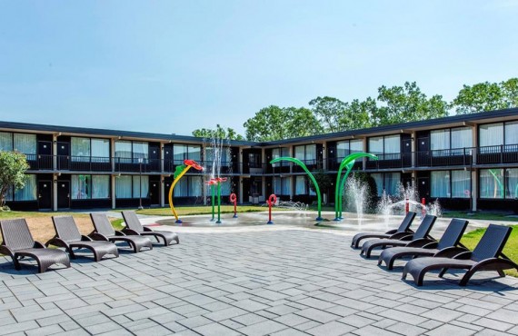 7-holliday-inn-mtl-airport 7-holliday-inn-mtl-airport