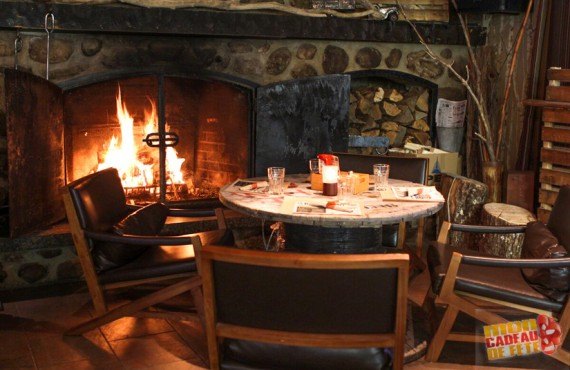 Hôtel Le Roquemont - Au coin du Feu Hôtel Le Roquemont - Au coin du Feu