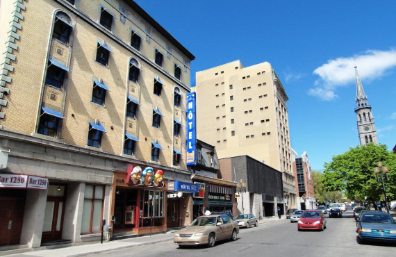 St-Denis Hotel, Montreal, QC