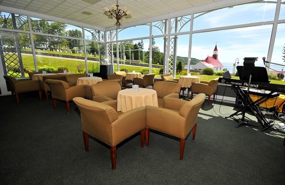 7-hotel-tadoussac-cafe-lunch-le-coquart 7-hotel-tadoussac-cafe-lunch-le-coquart