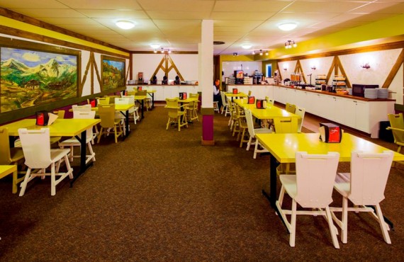 Salle du petit-déjeuner Salle du petit-déjeuner