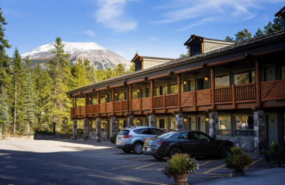 Mountaineer Lodge, Lake Louise, AB Mountaineer Lodge, Lake Louise, AB