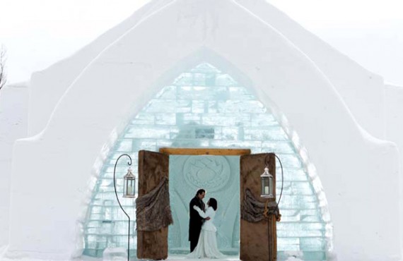 Visite de l'Hôtel de Glace - Célébration de mariage Visite de l'Hôtel de Glace - Célébration de mariage