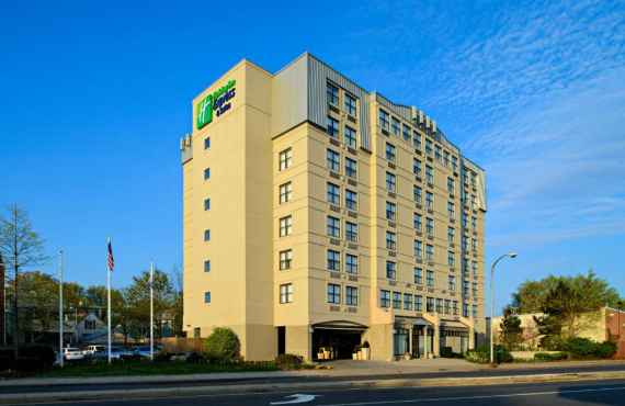 Holiday Inn Express Cambridge Holiday Inn Express Cambridge