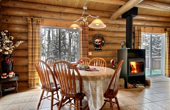 Ma Cabane au Canada - Salle à manger Ma Cabane au Canada - Salle à manger