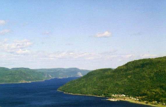 Auberge la Fjordelaise - À proximité, Fjord du Saguenay Auberge la Fjordelaise - À proximité, Fjord du Saguenay
