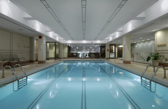 Fairmont Reine Elizabeth - Piscine Fairmont Reine Elizabeth - Piscine