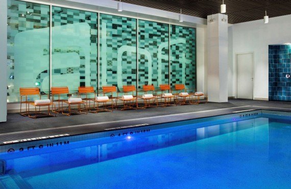 Hôtel Aloft Boston - Piscine intérieure Hôtel Aloft Boston - Piscine intérieure
