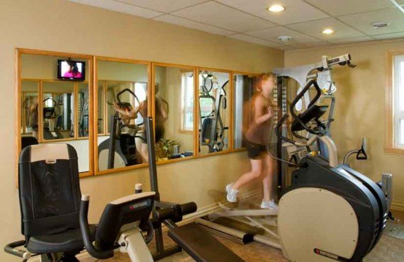 8-manoir-belle-plage-gym 8-manoir-belle-plage-gym