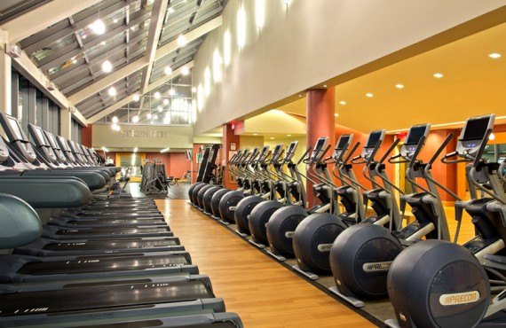 8-new-york-midtown-hilton-gym 8-new-york-midtown-hilton-gym