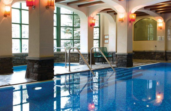 Post Hotel - Piscine intérieure Post Hotel - Piscine intérieure
