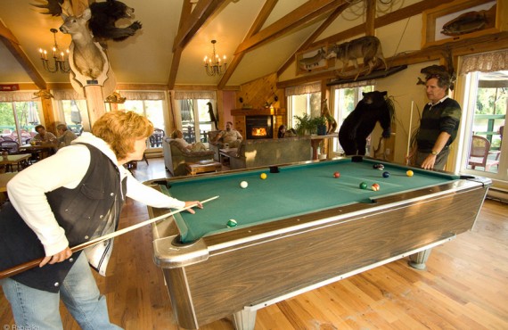Pourvoirie Rabaska - Salle de Billard Pourvoirie Rabaska - Salle de Billard