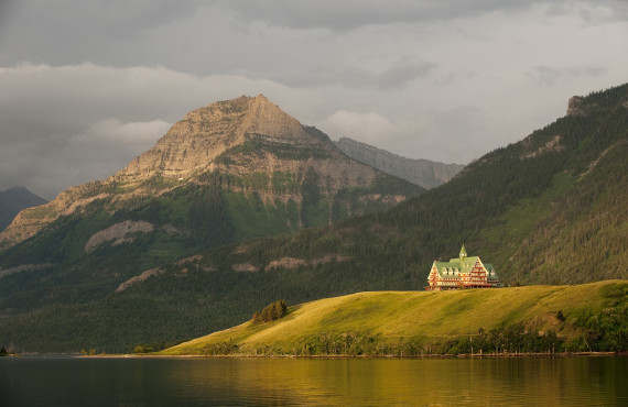 Prince of Wales, AB Prince of Wales, AB