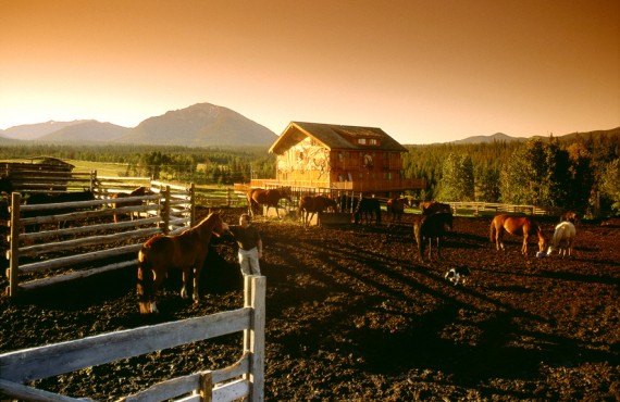 8-ranch-echo-valley-coucher-soleil