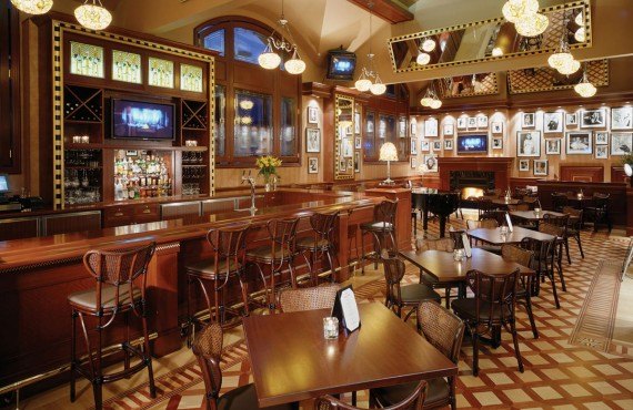 Divas Cocktail Bar