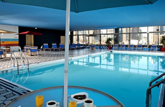 Piscine intérieure Piscine intérieure
