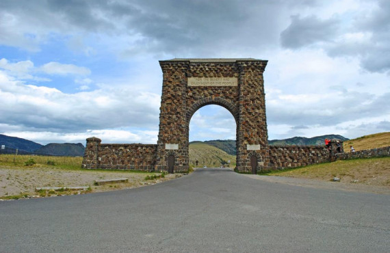 Roosevelt Arch à l'entrée du parc Roosevelt Arch à l'entrée du parc